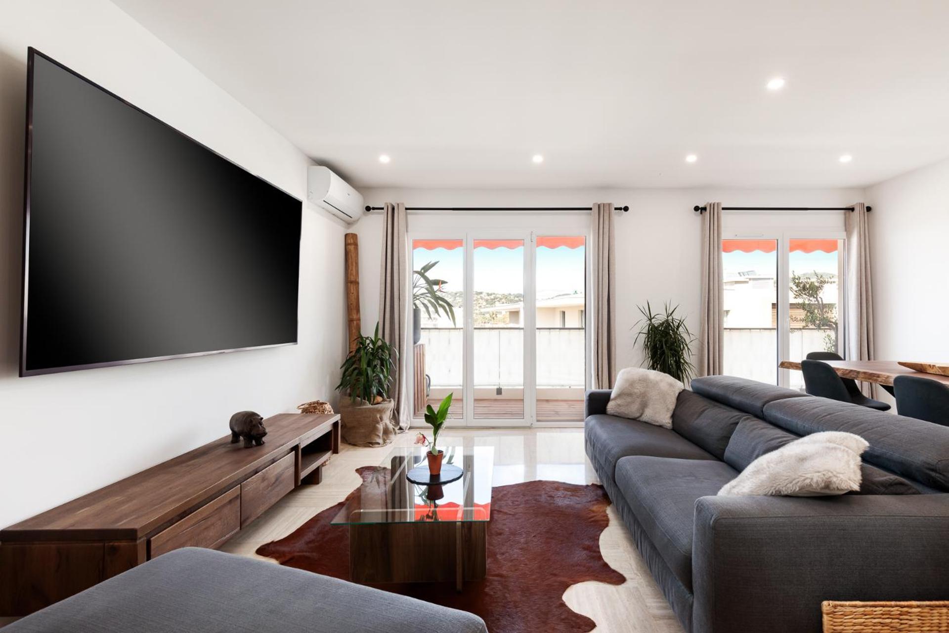 Spacieux Appartement De 114 M2 A 5 Min Des Plages - Proximite Tous Commerces Et Transports Antibes Bagian luar foto