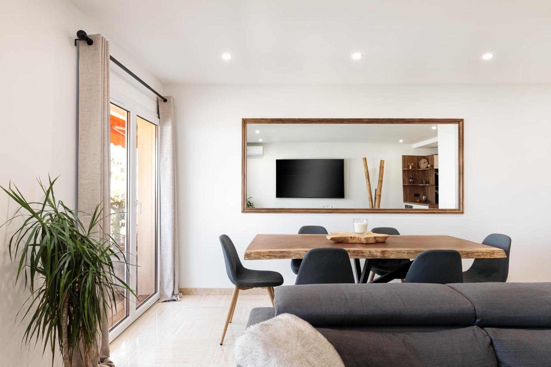 Spacieux Appartement De 114 M2 A 5 Min Des Plages - Proximite Tous Commerces Et Transports Antibes Bagian luar foto